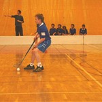 Kaptein Nygren styrer oppspillene, mens Coach Br°tan forklarer.jpg